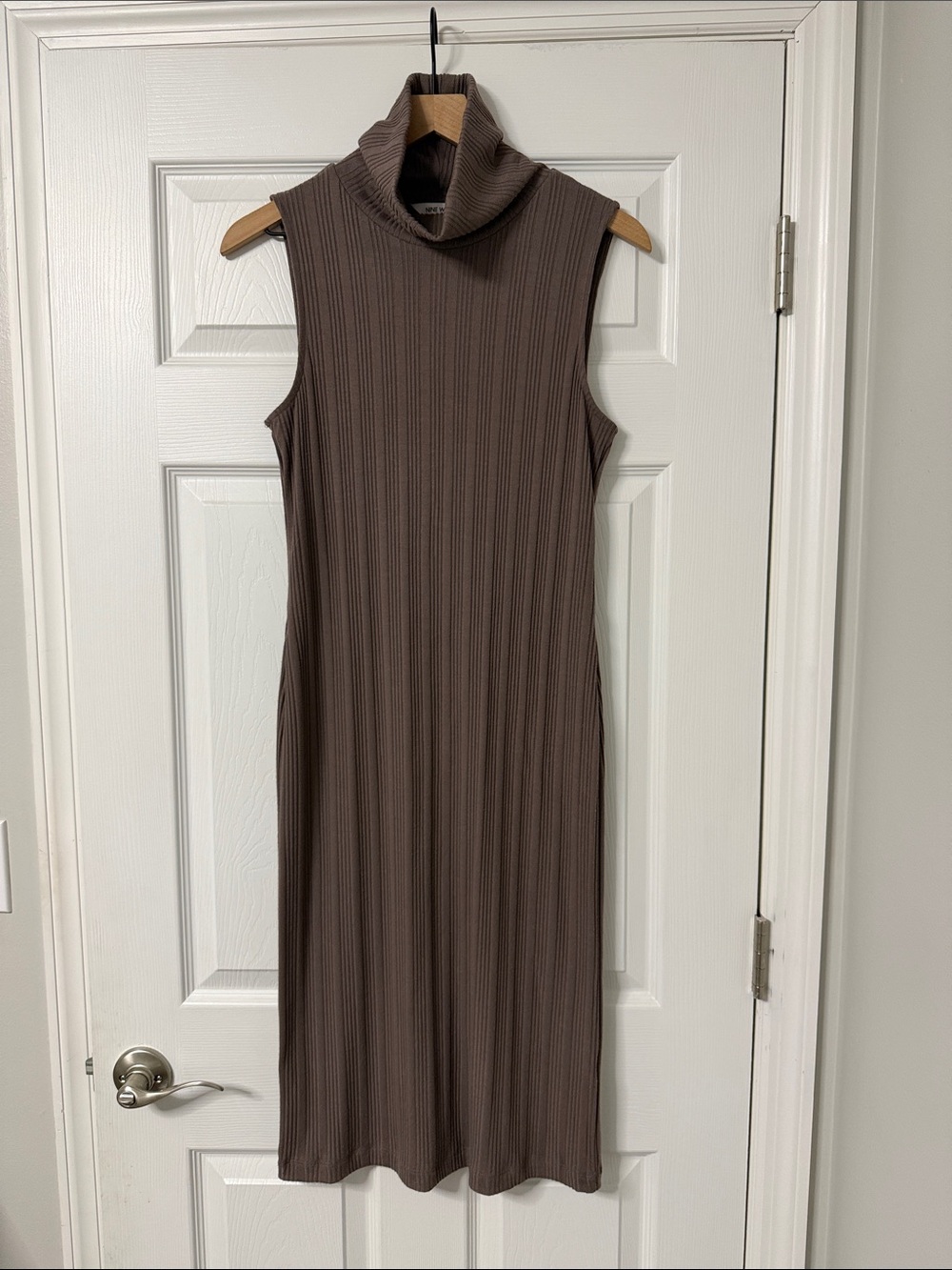 NWOT Nine West Sleeveless Ribbed Turtleneck Midi Dress - Brown